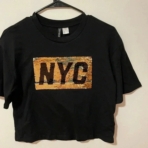 H&M Divided Oversized Crop NYC Tee W’s XS Reversible/Flip Sequins - Picture 2 of 9